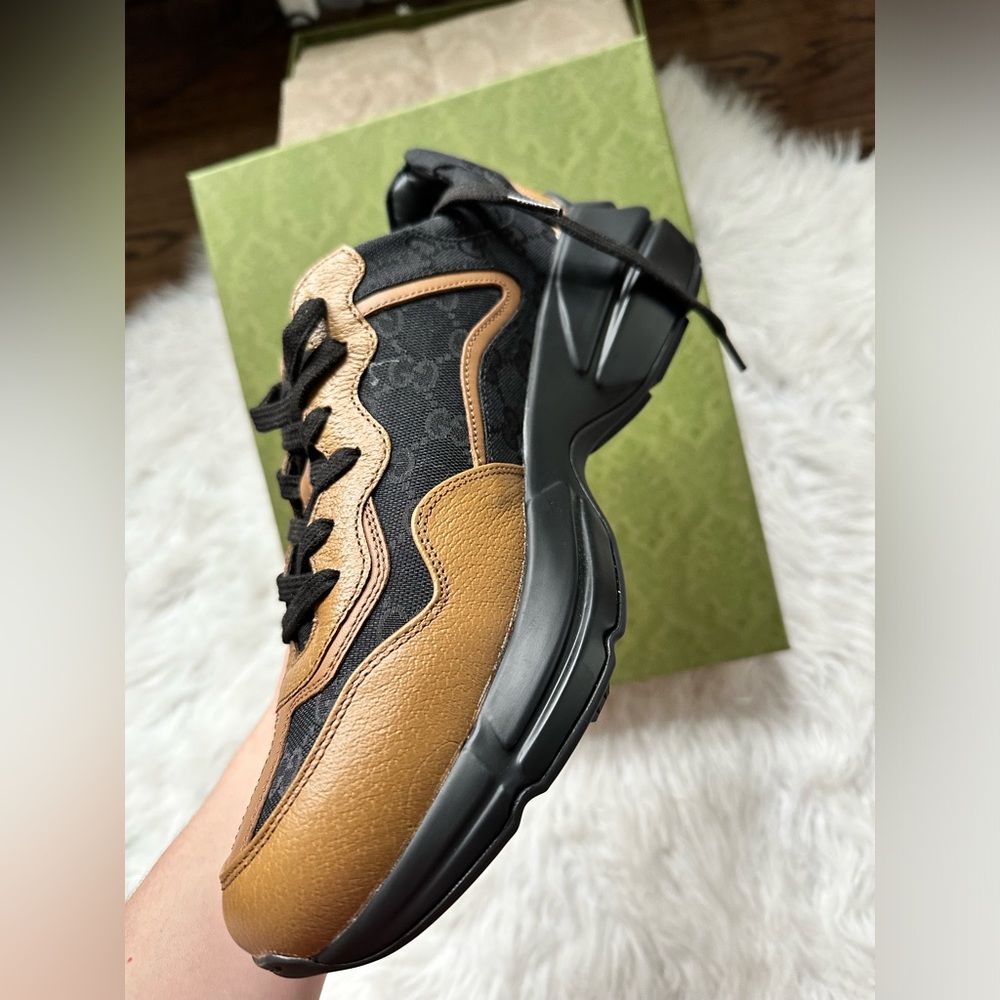 Gucci rhyton sneakers - Picture 4 of 7